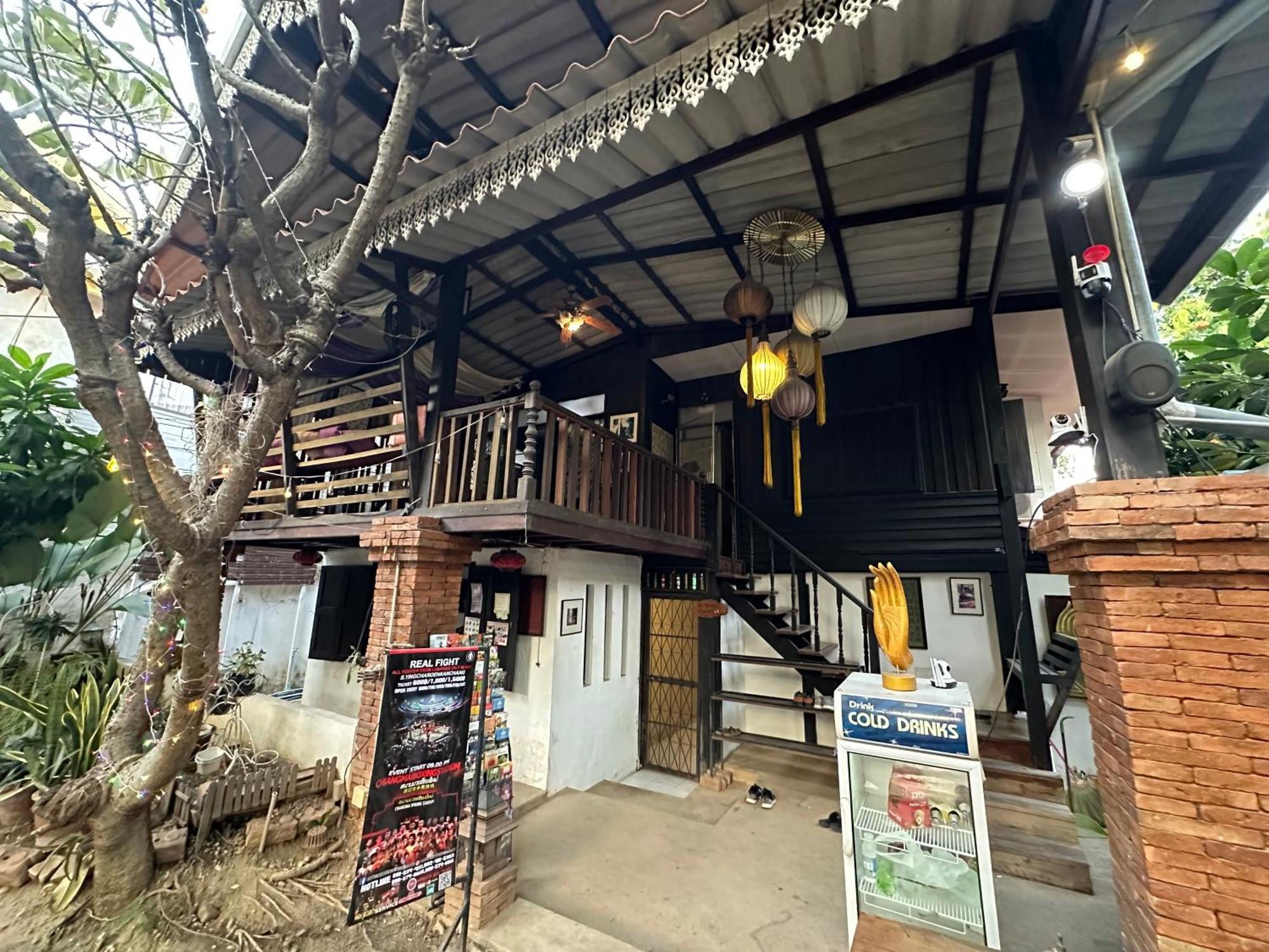 بيت شباب Nearthepark Boutique House شيانغ ماي المظهر الخارجي الصورة
